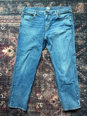 Faherty Men’s Slim Straight-Leg Blue Jeans Organic Cotton